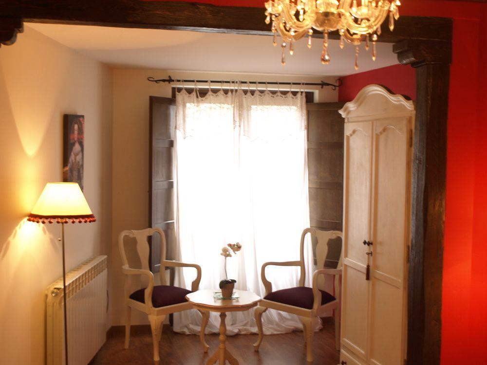 Hotel Casa Del Infanzon Sos del Rey Católico Esterno foto