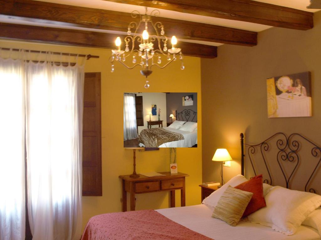 Hotel Casa Del Infanzon Sos del Rey Católico Camera foto