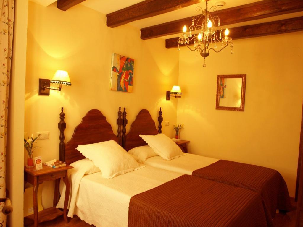 Hotel Casa Del Infanzon Sos del Rey Católico Esterno foto